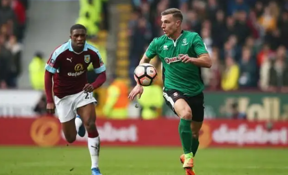 中甲半场：葛一凡两连扑保球门不失，苏州东吴0-0定南赣联